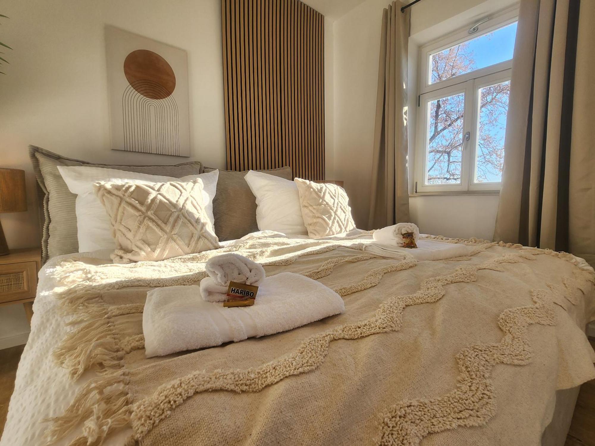 Sioux Stilvolle Designapartments Am Ketschentor Кобург Экстерьер фото